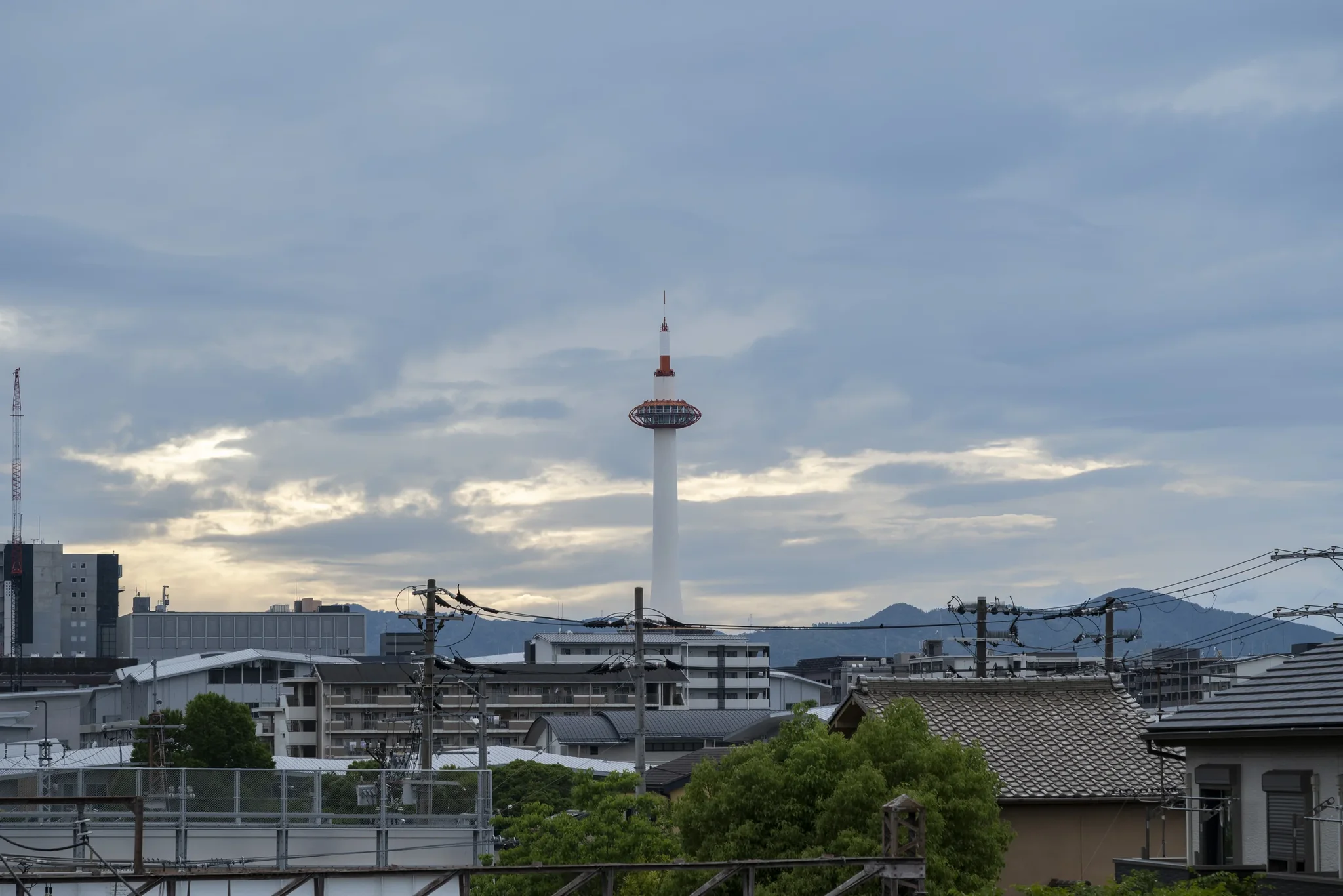 Kyoto Tower - Architecture