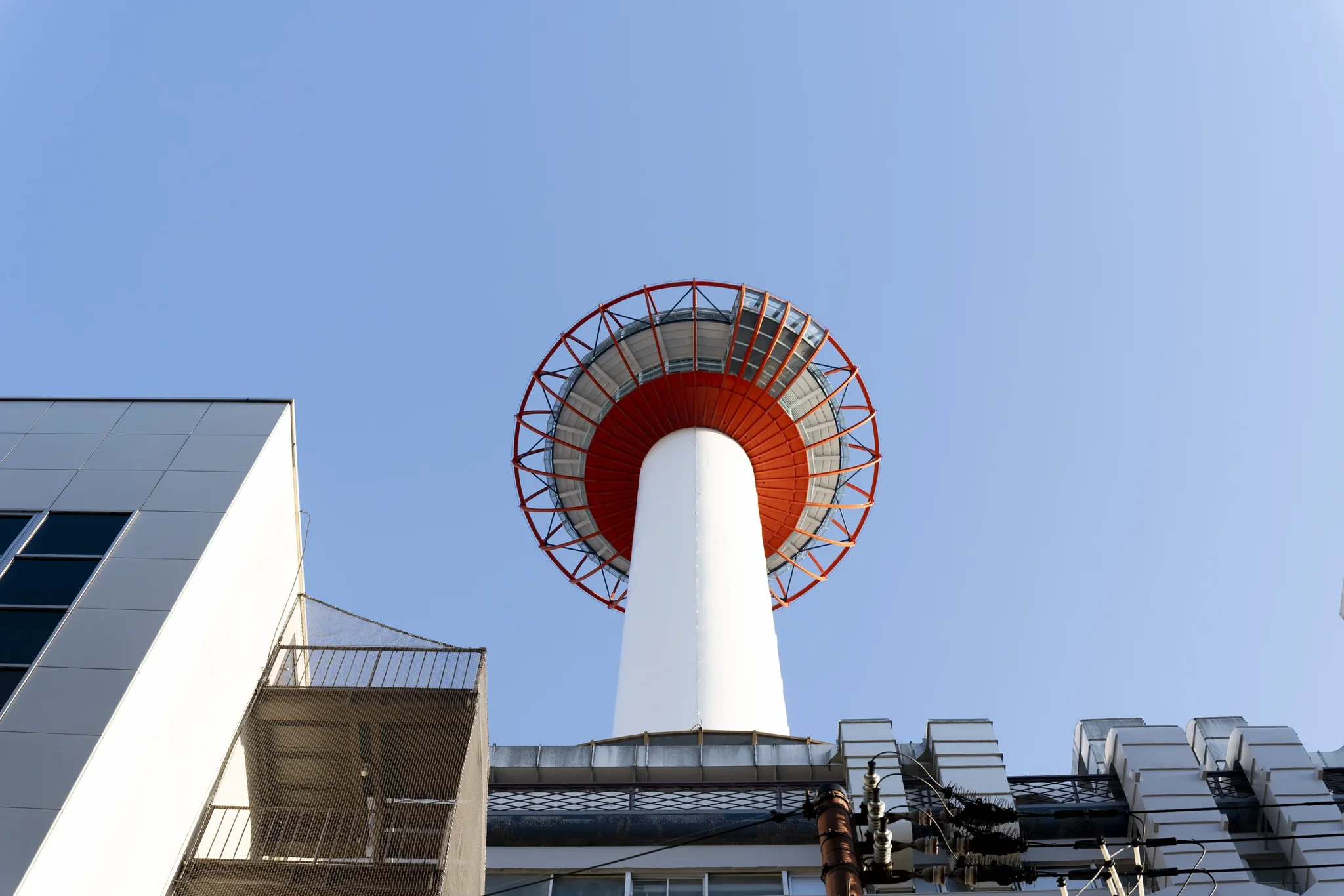 Kyoto Tower - Architecture
